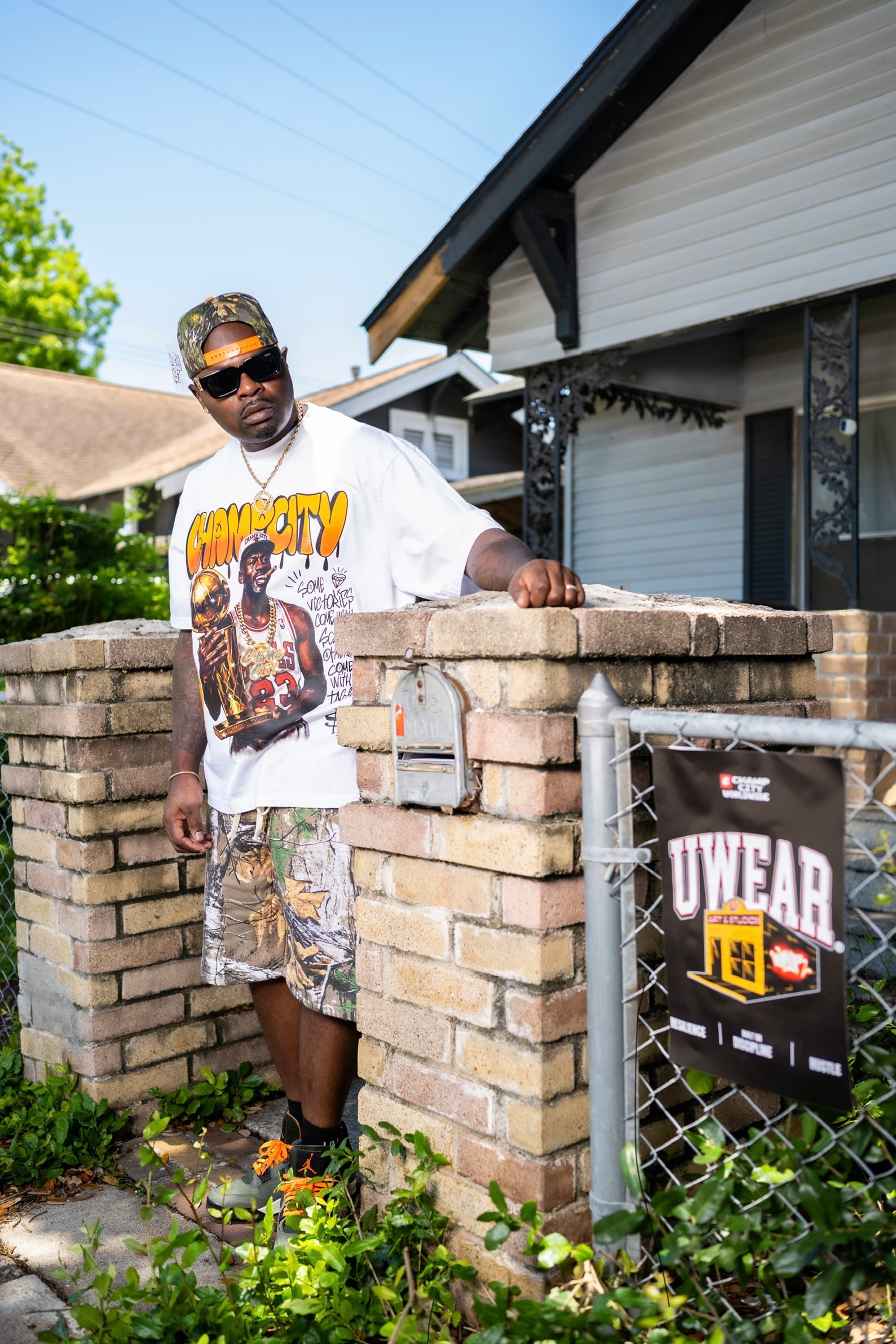 Champ City Graphic Tee look 1